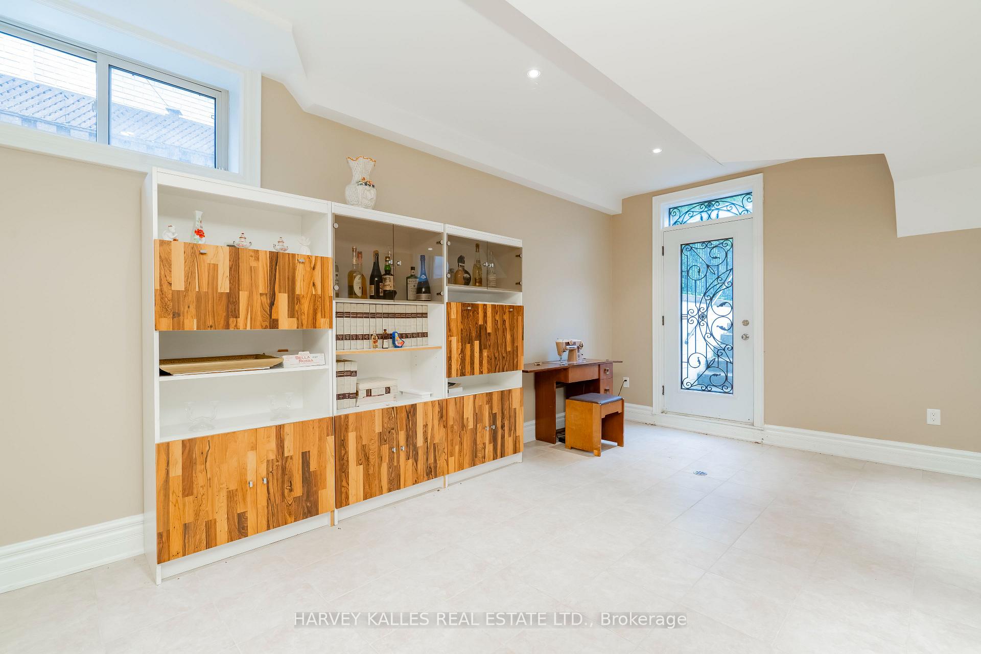 Photo 39 of 2370 Hammond Road, Mississauga, Sheridan — HOMEH