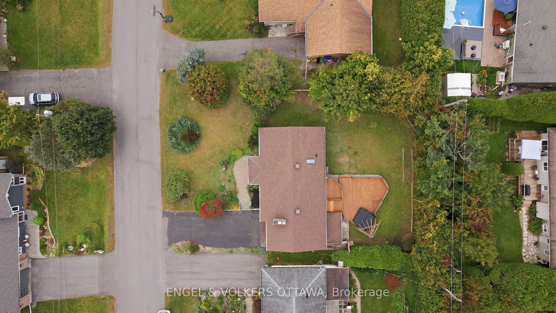 Photo 45 of 5293 Mclean Crescent, Ottawa, Manotick Long Island & Nicholls Island — HOMEH