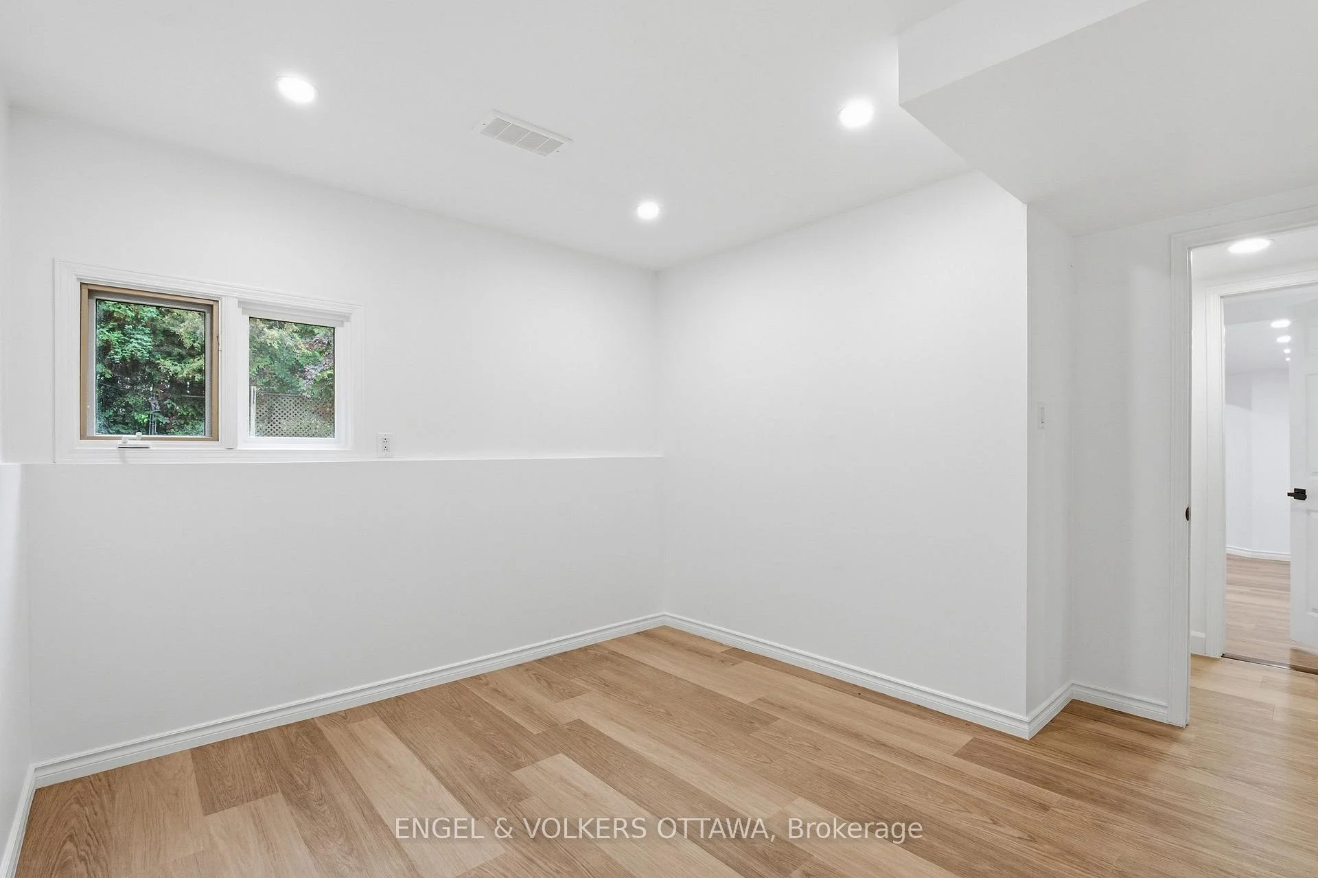 Photo 28 of 5293 Mclean Crescent, Ottawa, Manotick Long Island & Nicholls Island — HOMEH