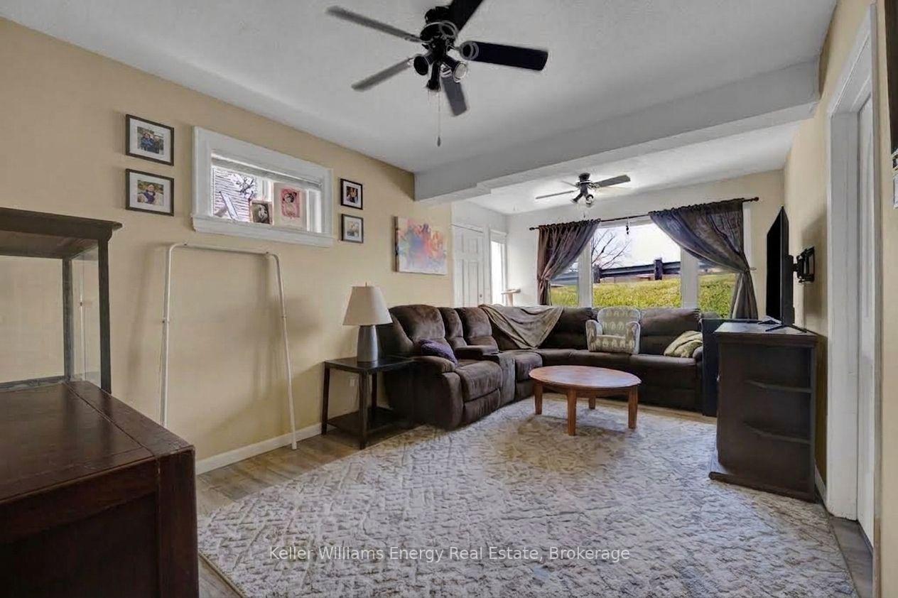 Photo 15 of 741 Ritson Road S, Oshawa, Lakeview — HOMEH