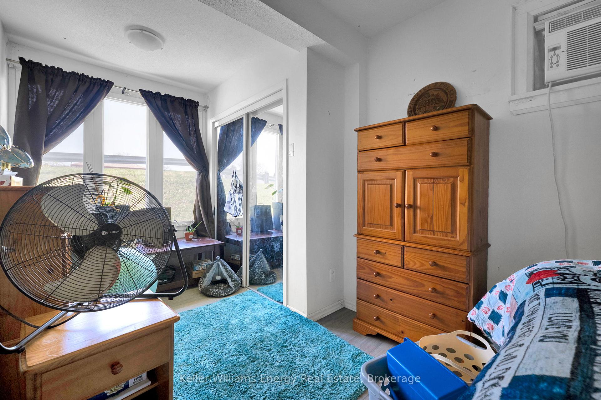 Photo 21 of 741 Ritson Road S, Oshawa, Lakeview — HOMEH