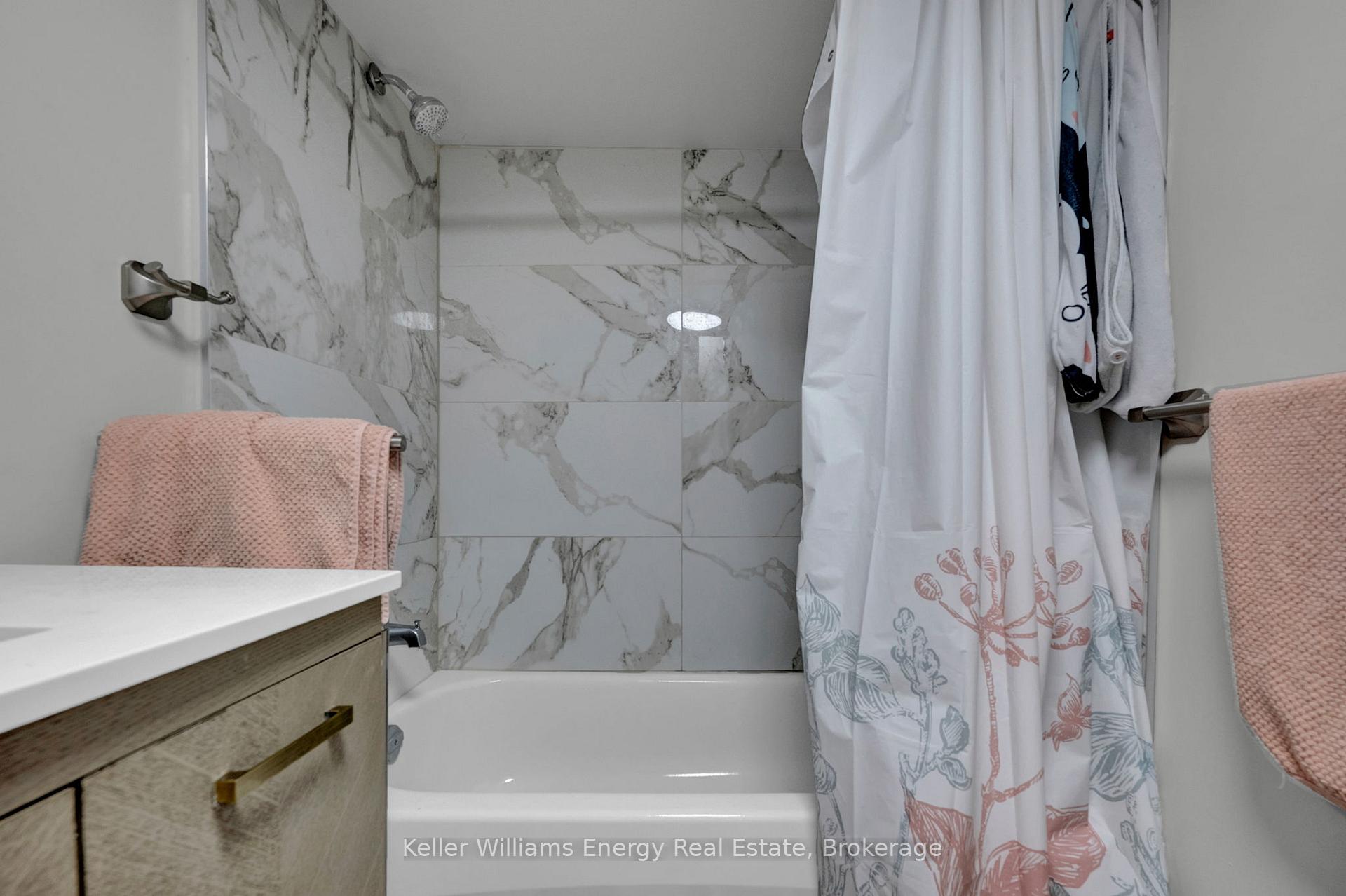 Photo 38 of 741 Ritson Road S, Oshawa, Lakeview — HOMEH
