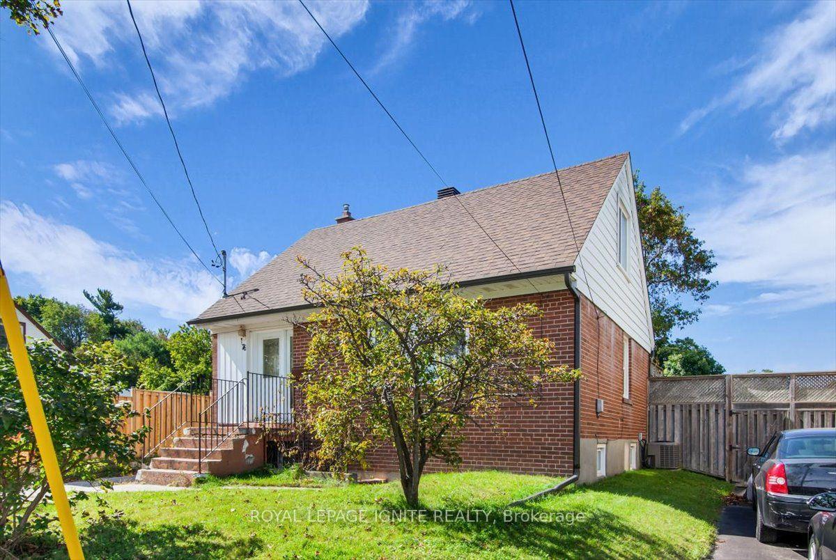 Photo 3 of 76 Celeste Drive, Scarborough, West Hill — HOMEH