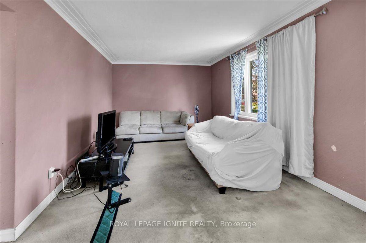 Photo 5 of 76 Celeste Drive, Scarborough, West Hill — HOMEH