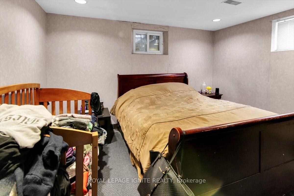 Photo 39 of 76 Celeste Drive, Scarborough, West Hill — HOMEH