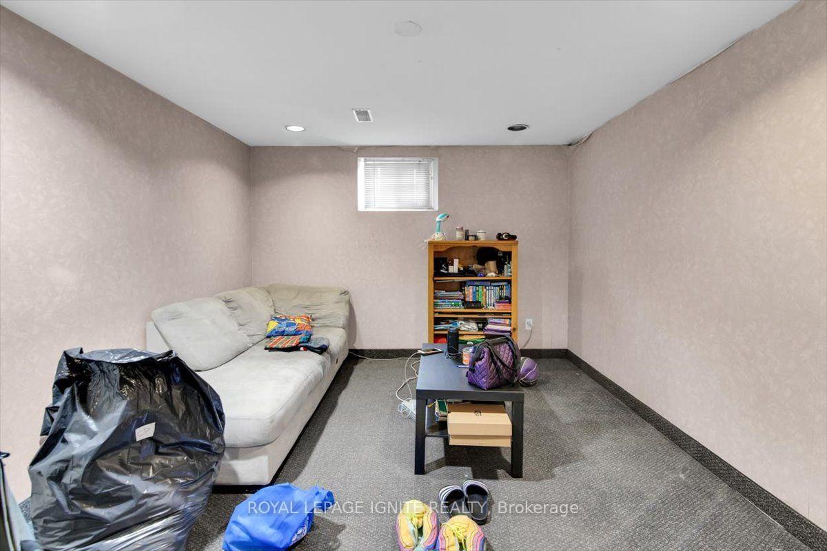 Photo 42 of 76 Celeste Drive, Scarborough, West Hill — HOMEH