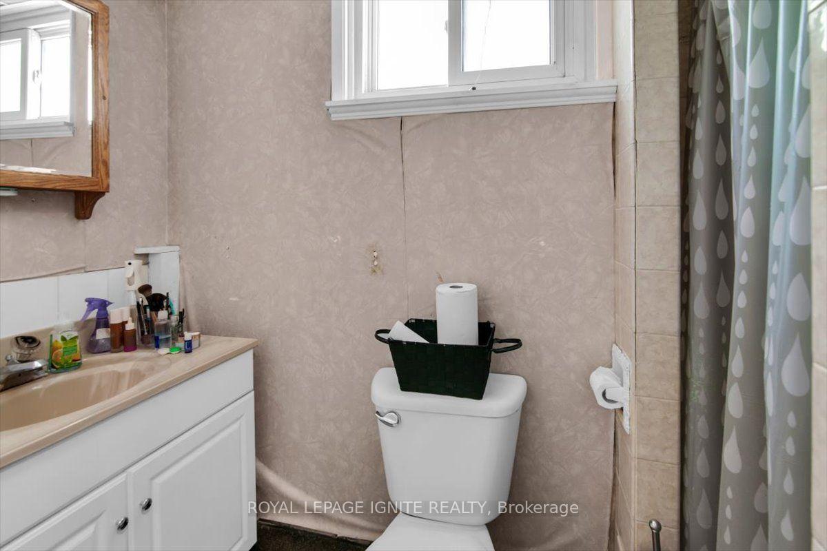 Photo 45 of 76 Celeste Drive, Scarborough, West Hill — HOMEH