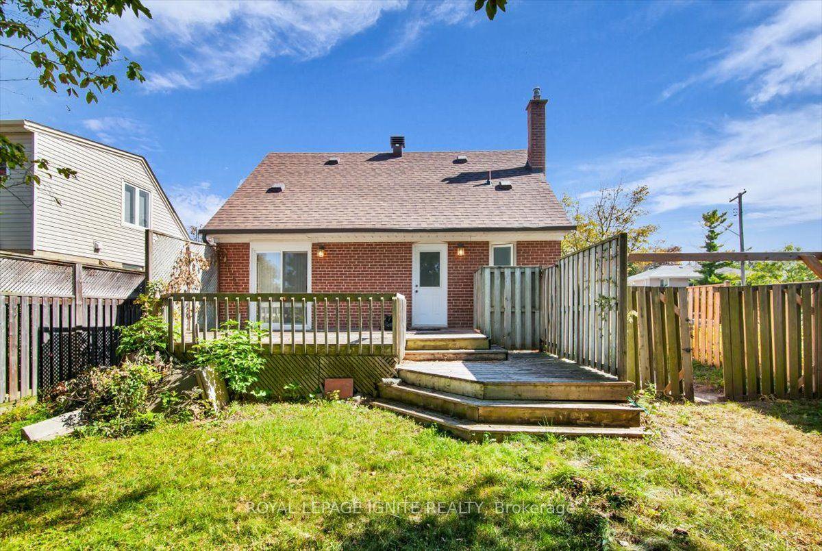 Photo 38 of 76 Celeste Drive, Scarborough, West Hill — HOMEH