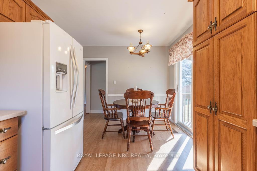 Photo 8 of 10 Ridgeview Avenue, St. Catharines, Carlton/Bunting — HOMEH