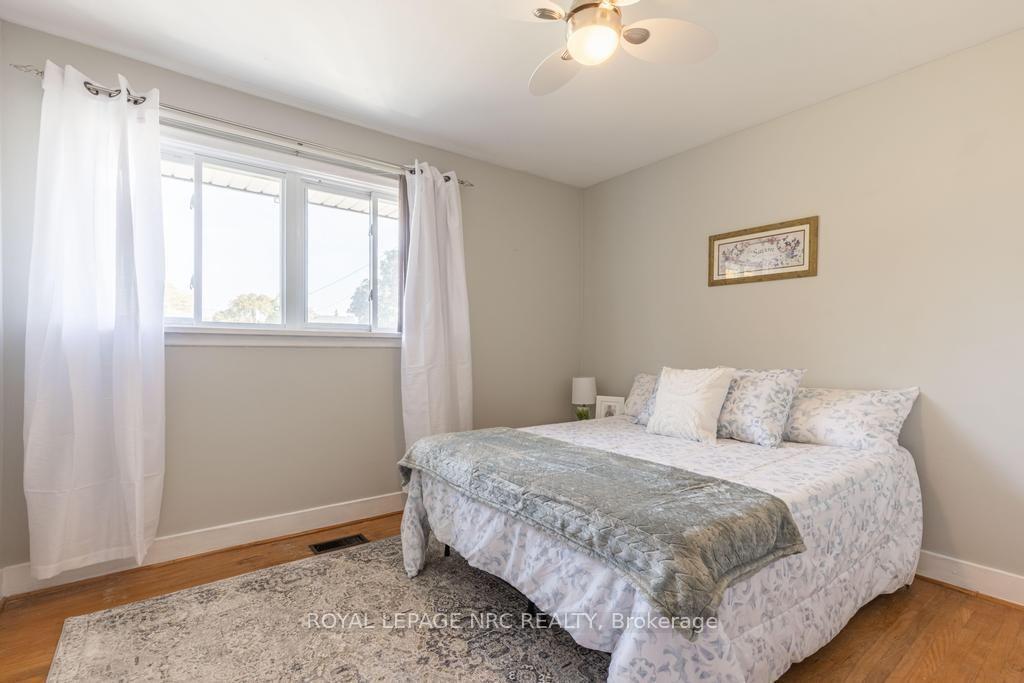 Photo 13 of 10 Ridgeview Avenue, St. Catharines, Carlton/Bunting — HOMEH