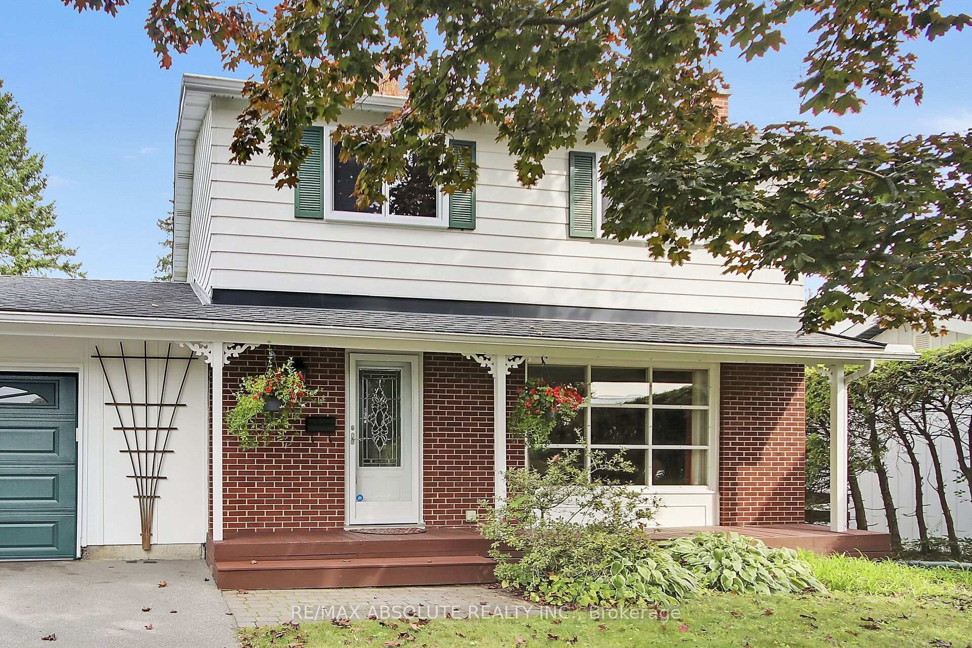 Photo of 144 Old Colony Road