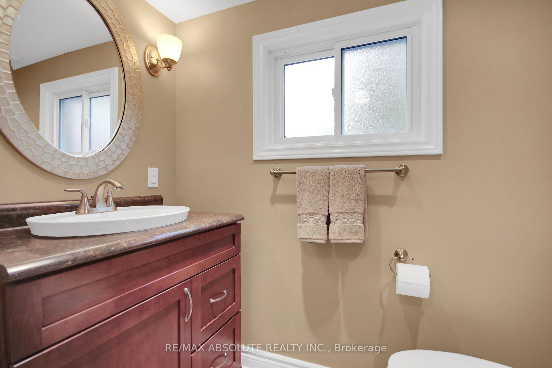 Photo 15 of 144 Old Colony Road, Ottawa, Kanata - Glencairn/Hazeldean — HOMEH