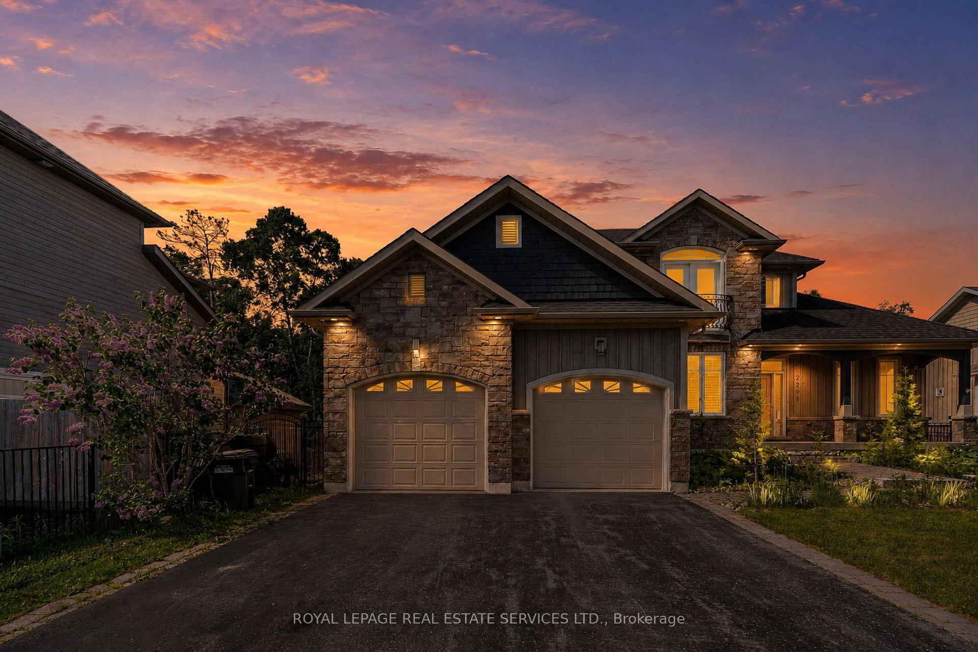 Photo 2 of 2295 Shore Lane, Wasaga Beach — HOMEH