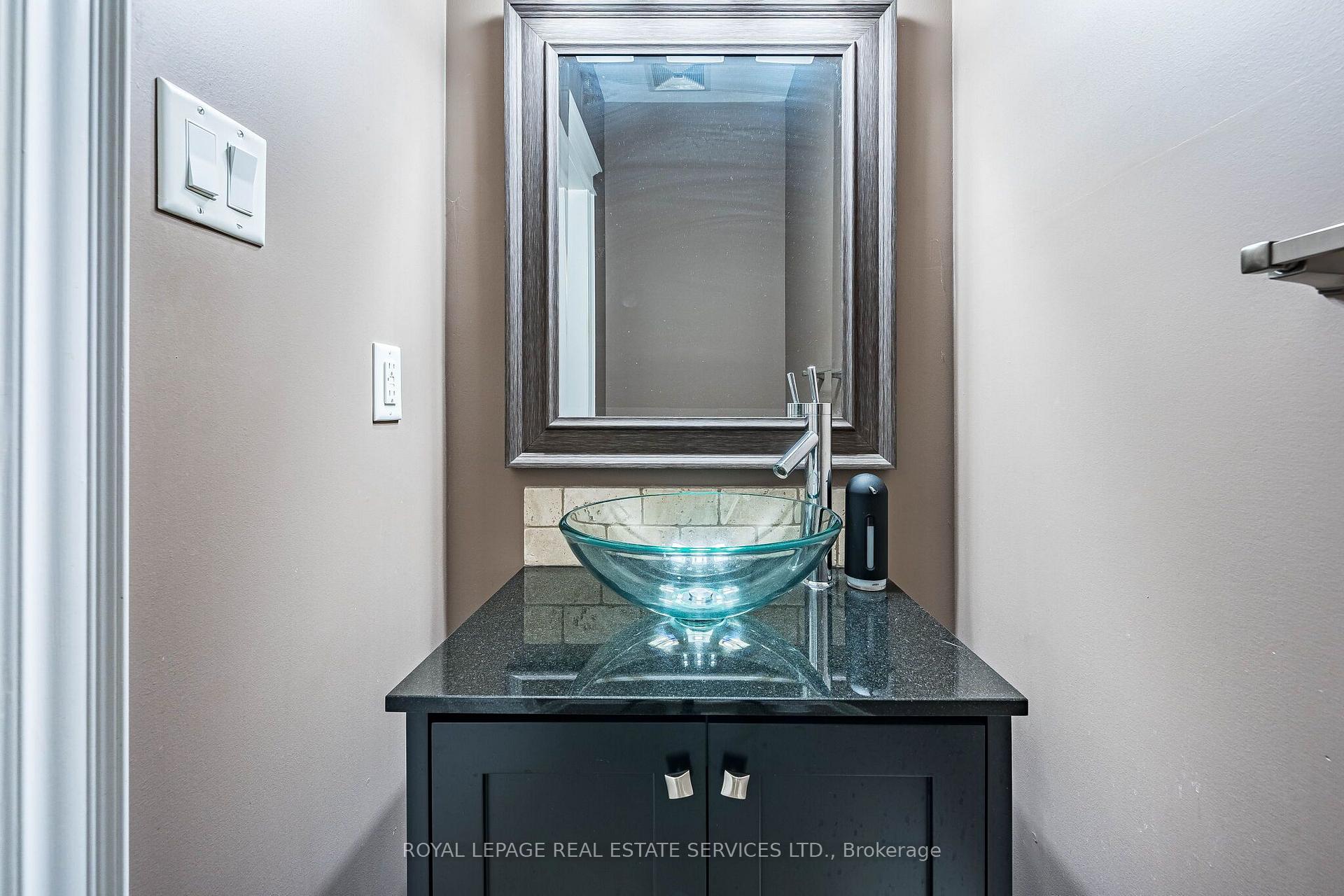 Photo 6 of 2295 Shore Lane, Wasaga Beach — HOMEH
