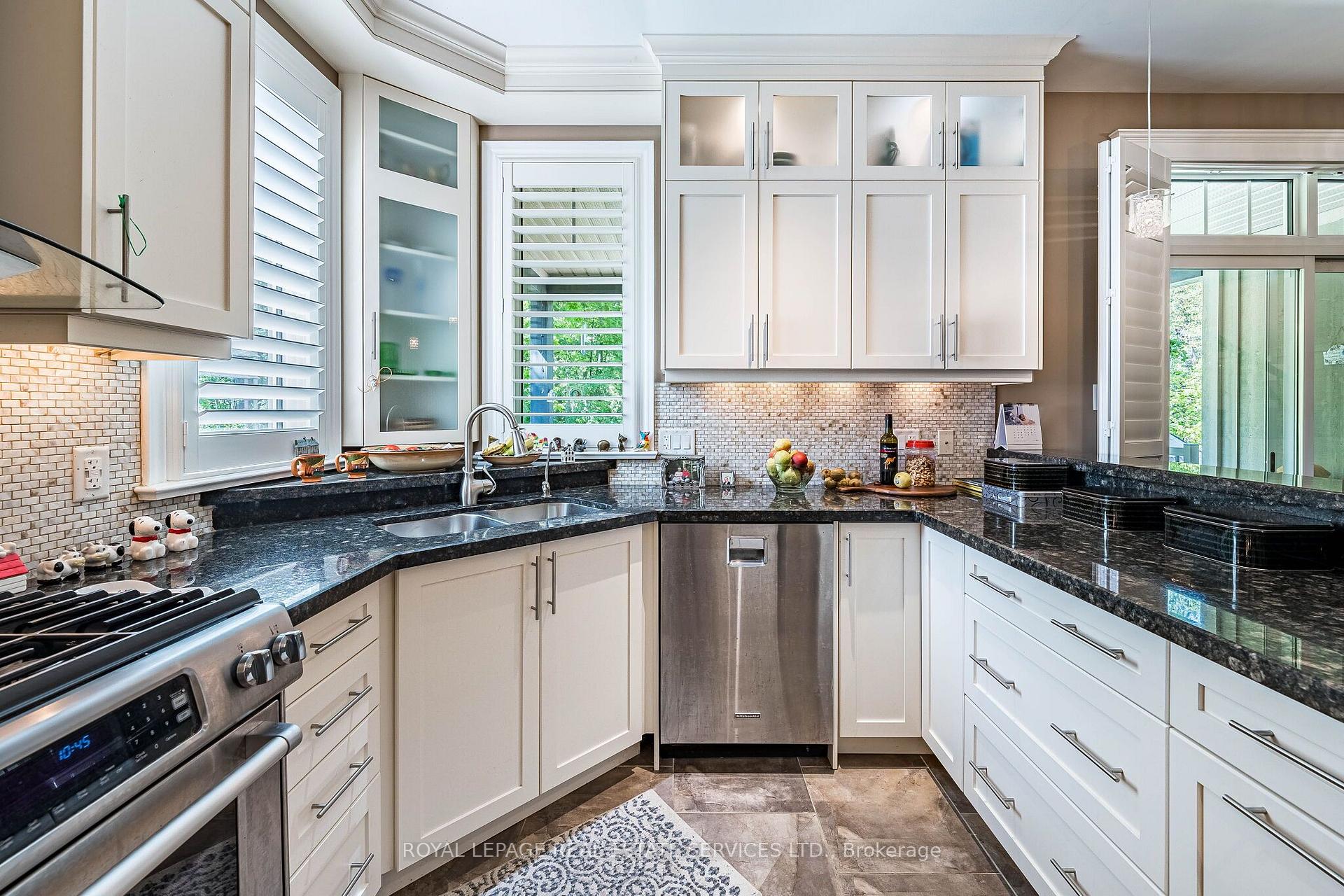 Photo 16 of 2295 Shore Lane, Wasaga Beach — HOMEH