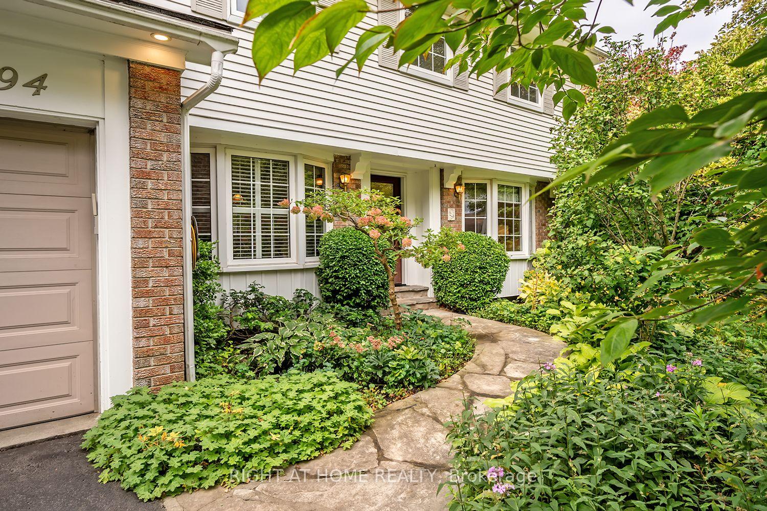 Photo 4 of 494 Dorland Road, Oakville, Ford — HOMEH