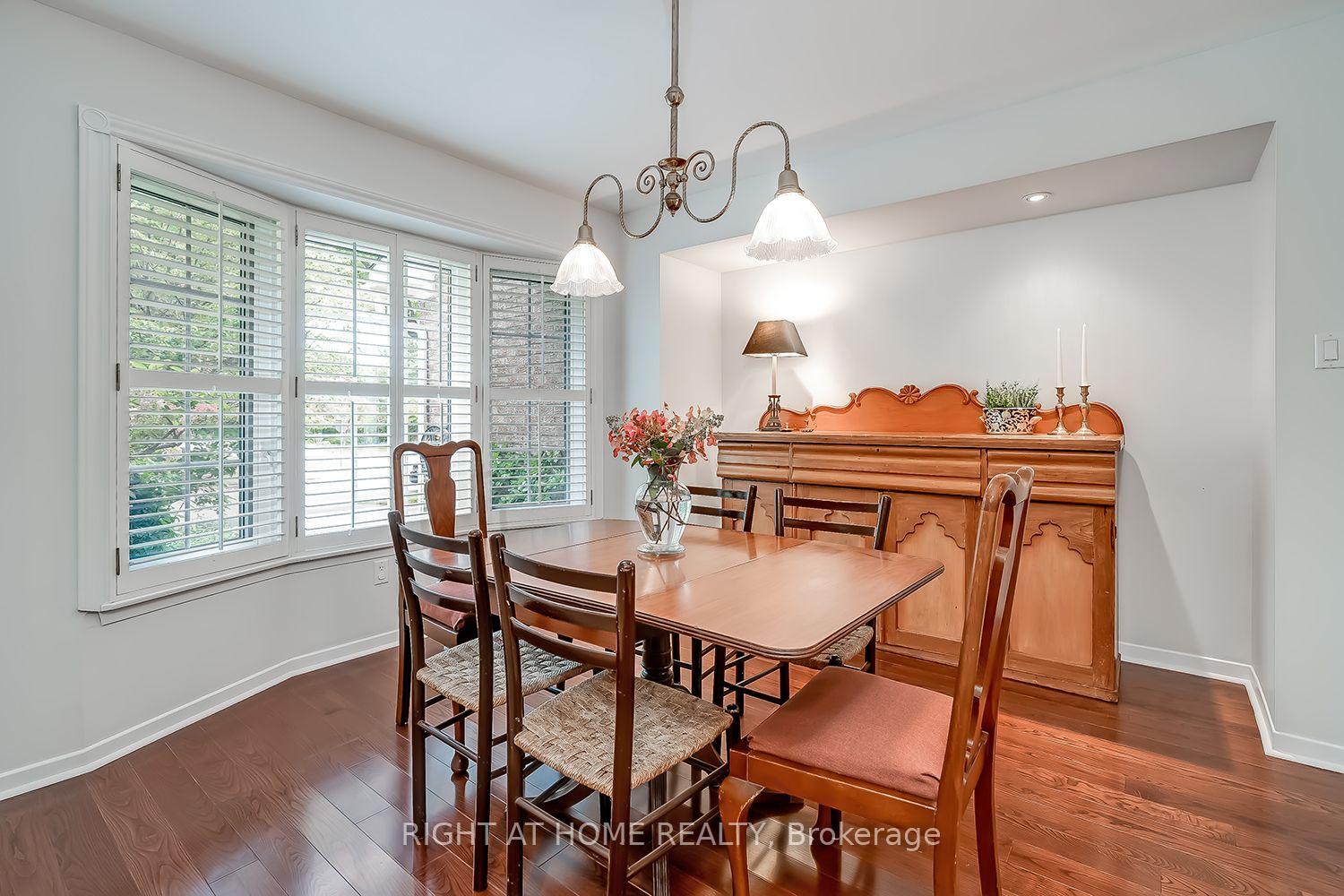 Photo 8 of 494 Dorland Road, Oakville, Ford — HOMEH