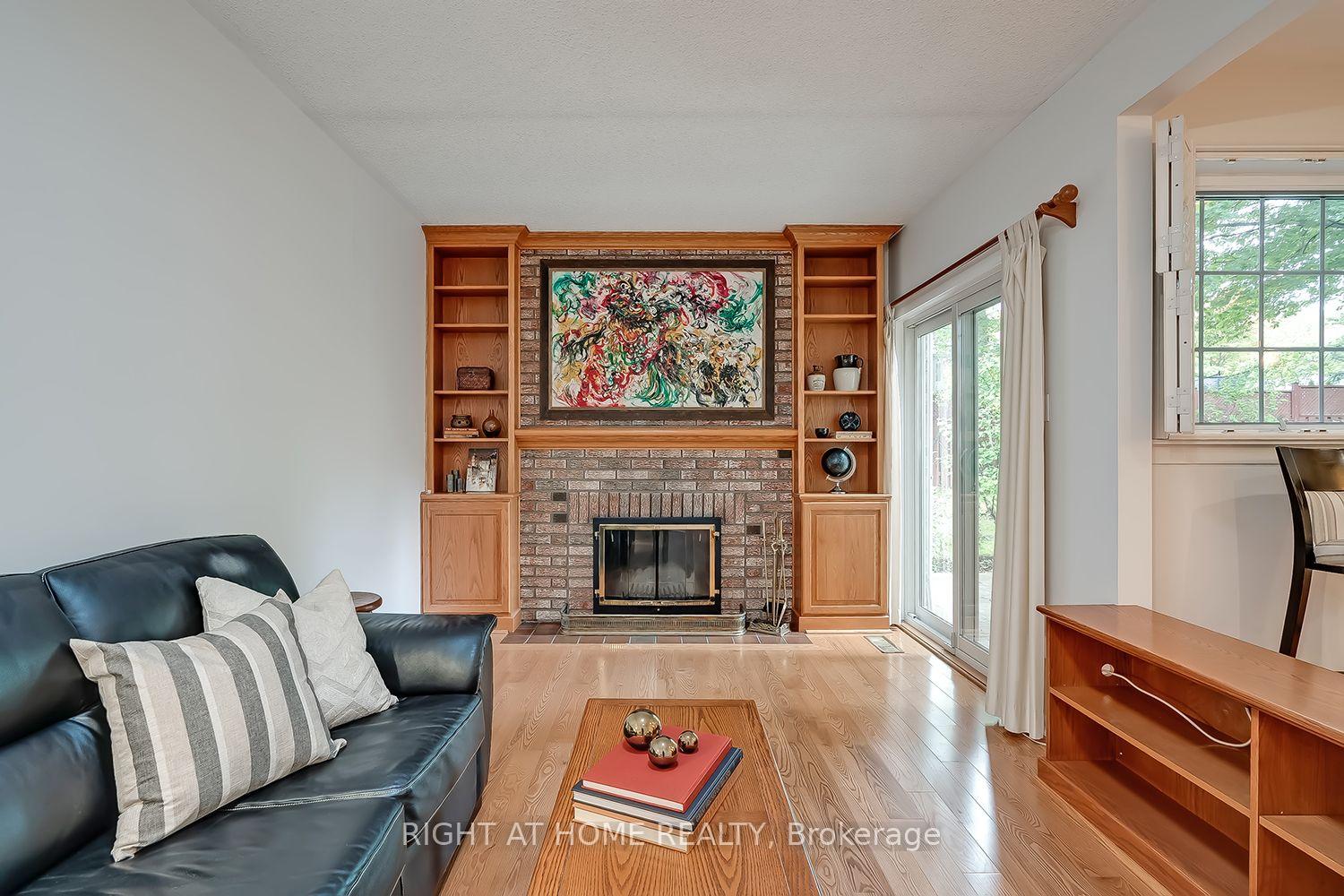 Photo 15 of 494 Dorland Road, Oakville, Ford — HOMEH