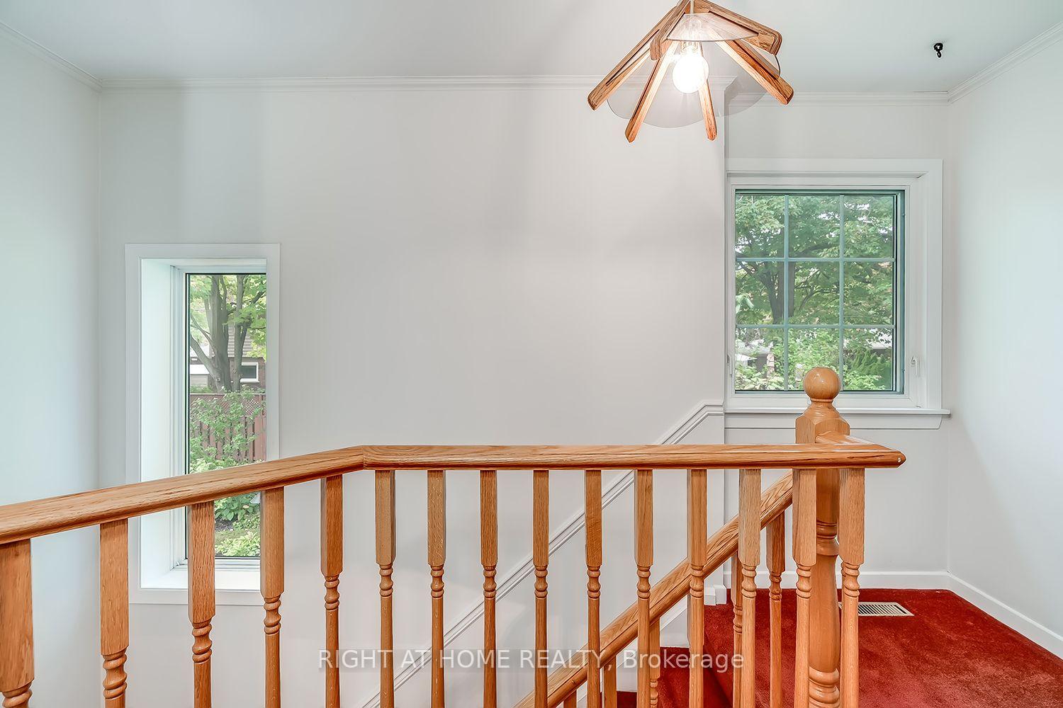 Photo 18 of 494 Dorland Road, Oakville, Ford — HOMEH