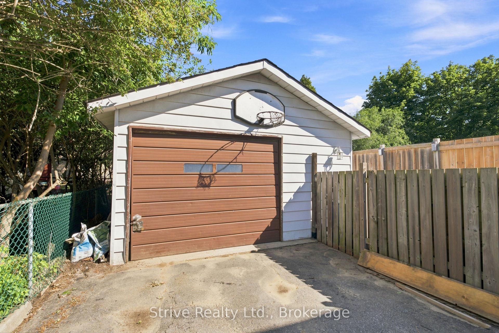 Photo 30 of 7 Admiral Road, Ajax, South East — HOMEH