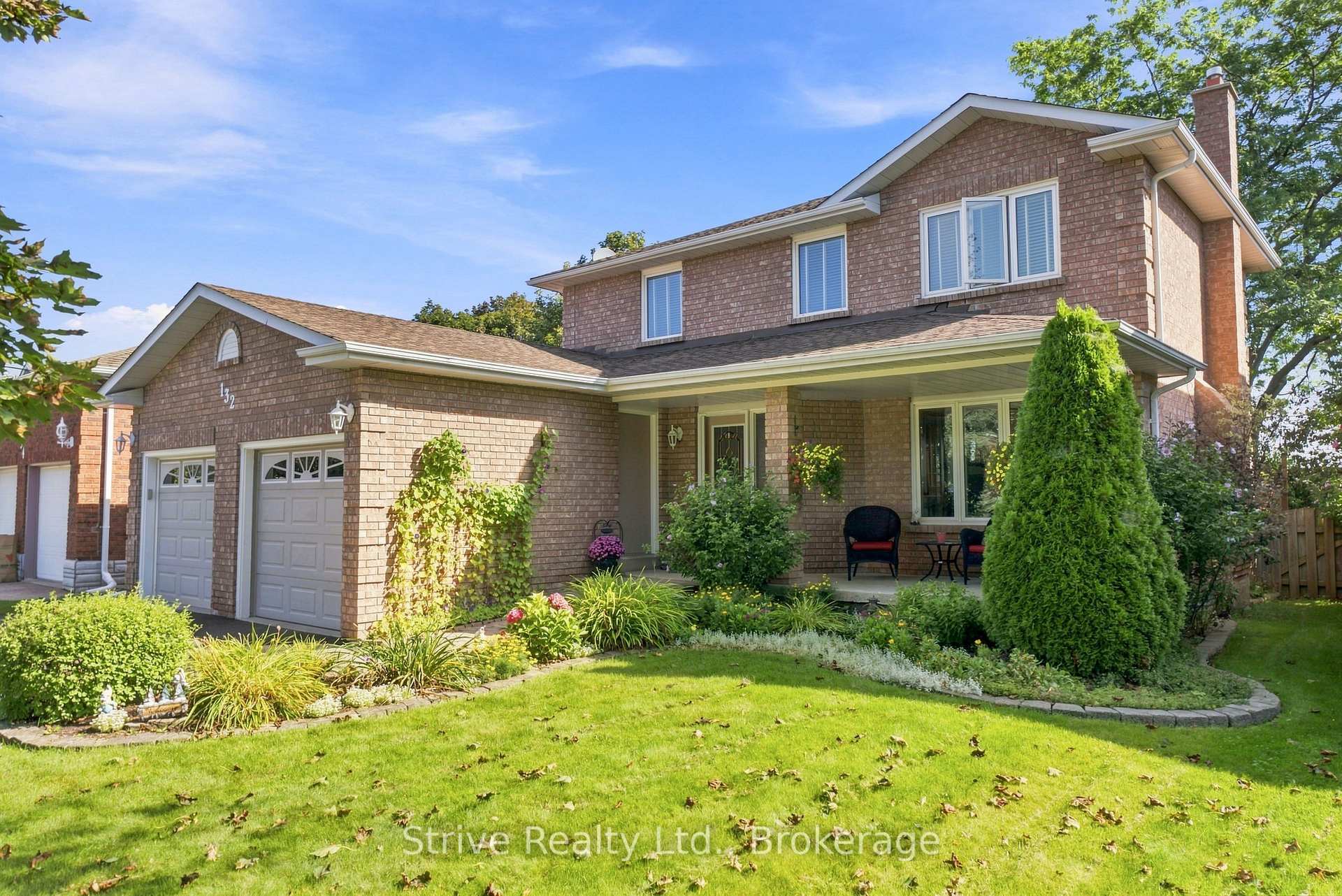 Photo 2 of 132 East House Crescent, Cobourg — HOMEH