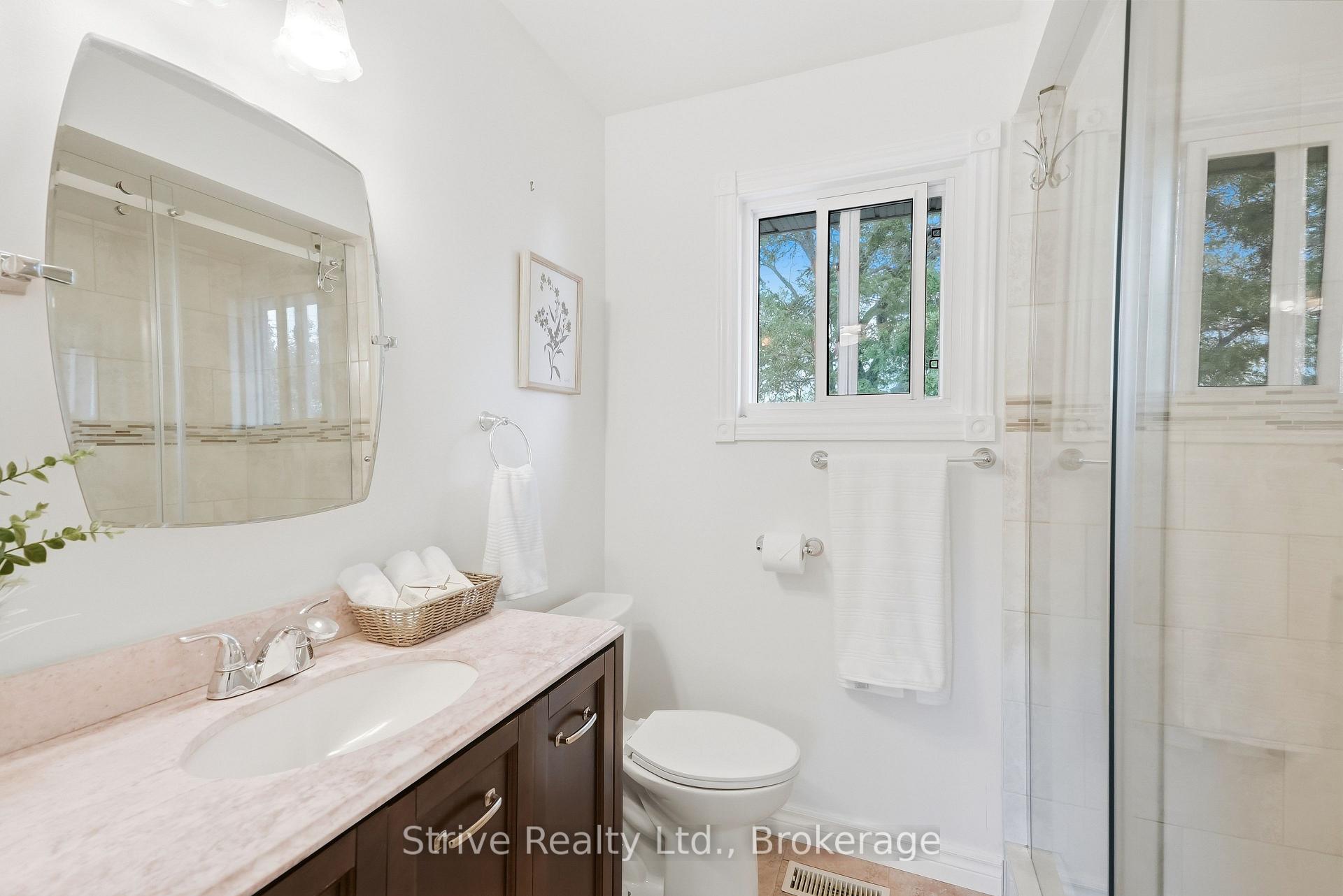 Photo 18 of 132 East House Crescent, Cobourg — HOMEH