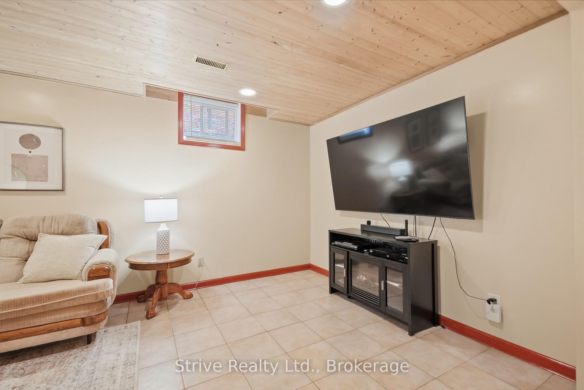 Photo 25 of 132 East House Crescent, Cobourg — HOMEH