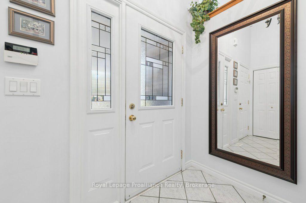 Photo 7 of 128 Maple Drive, Belleville, Belleville Ward — HOMEH