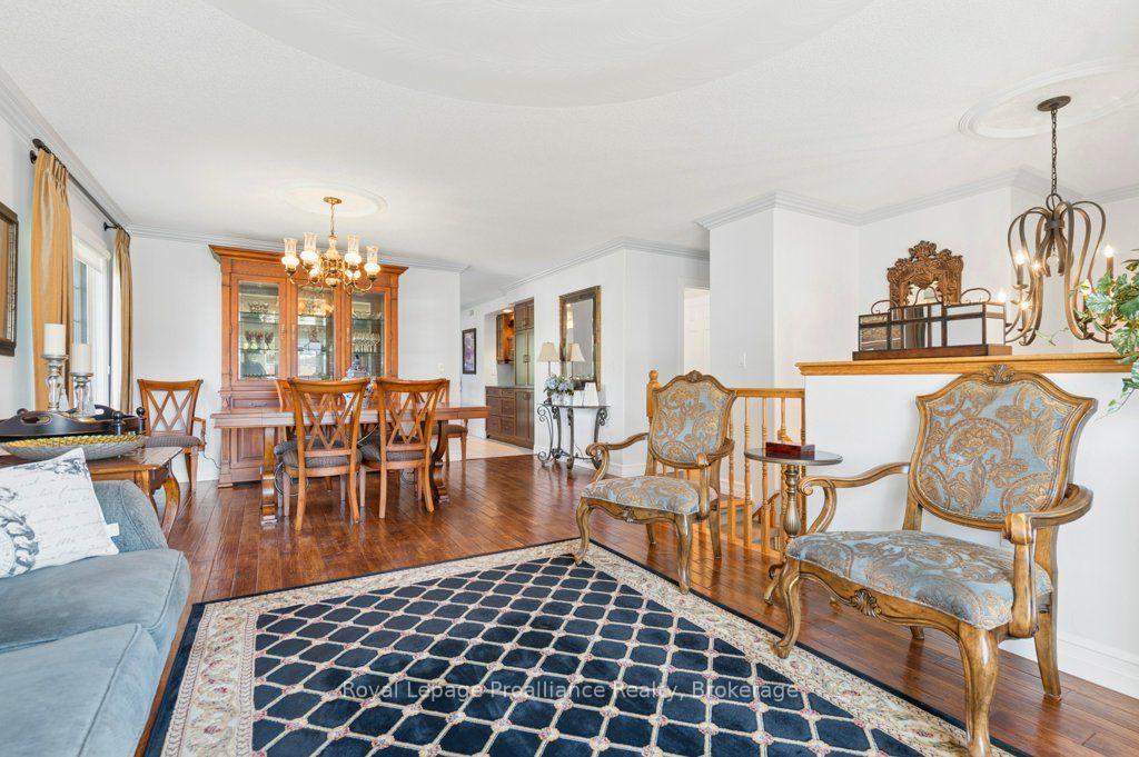 Photo 12 of 128 Maple Drive, Belleville, Belleville Ward — HOMEH