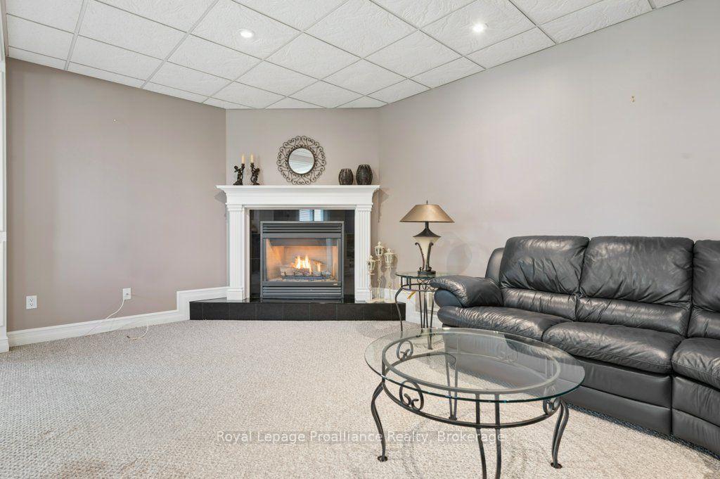 Photo 25 of 128 Maple Drive, Belleville, Belleville Ward — HOMEH
