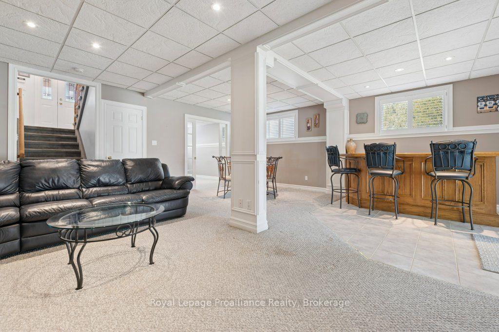 Photo 28 of 128 Maple Drive, Belleville, Belleville Ward — HOMEH