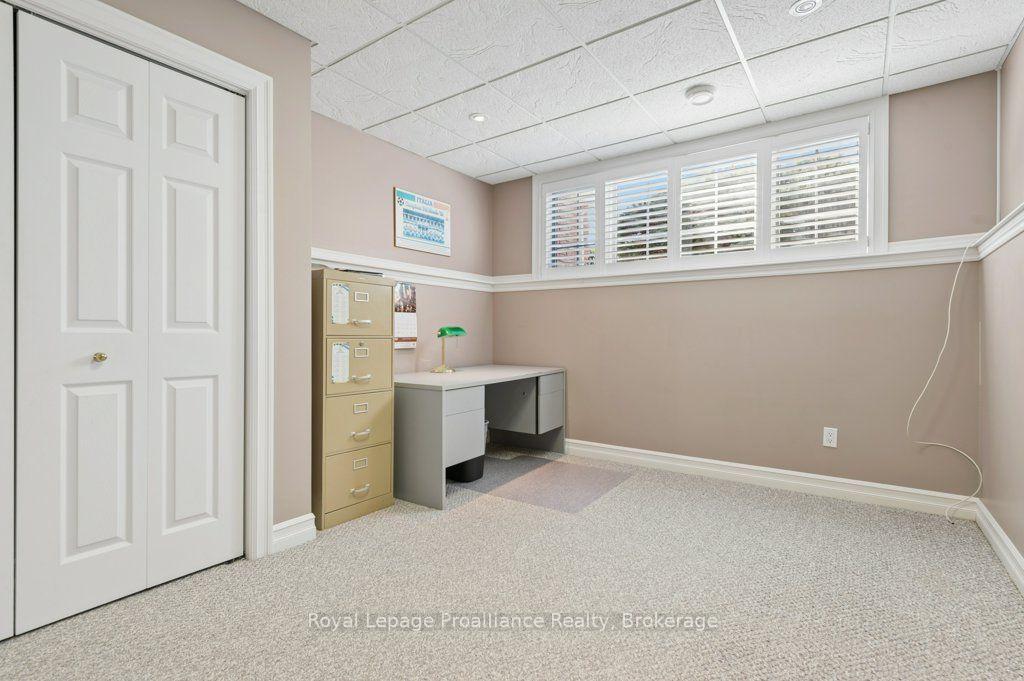 Photo 31 of 128 Maple Drive, Belleville, Belleville Ward — HOMEH