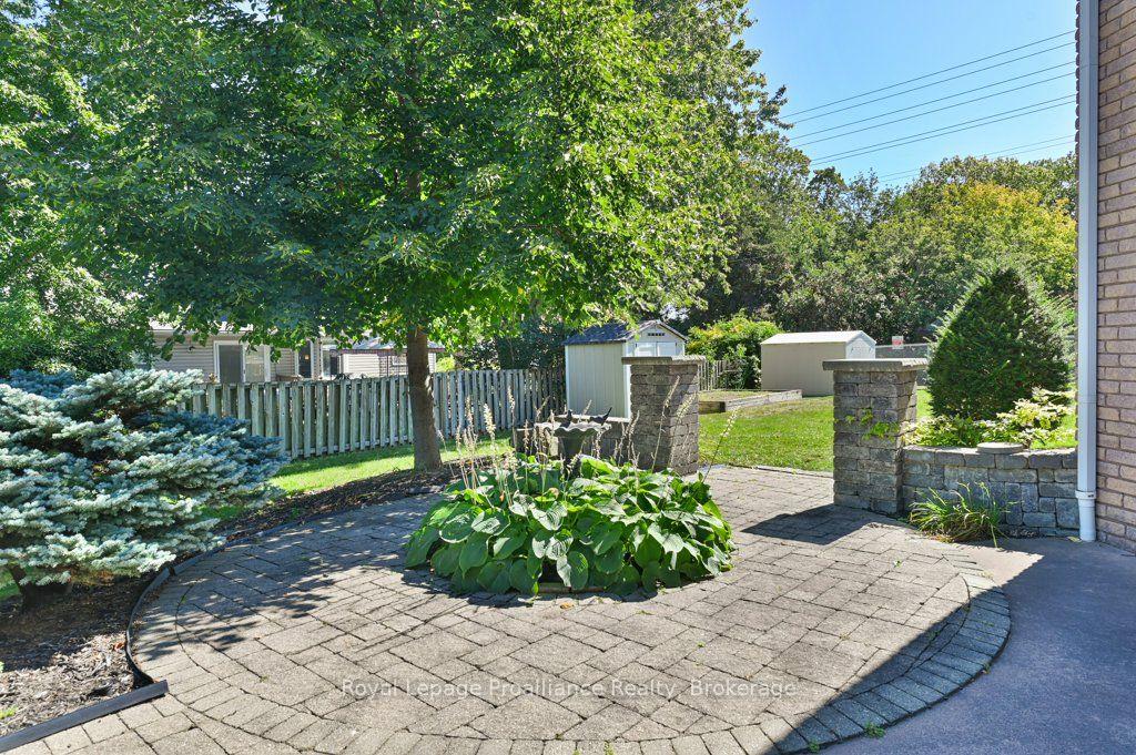 Photo 36 of 128 Maple Drive, Belleville, Belleville Ward — HOMEH