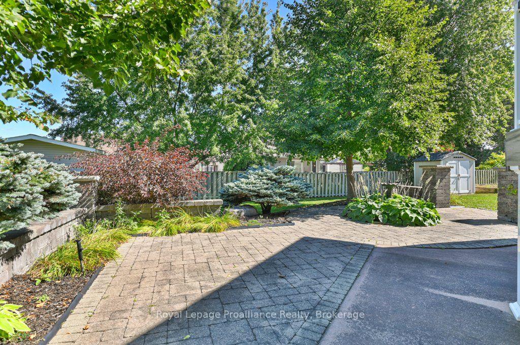 Photo 37 of 128 Maple Drive, Belleville, Belleville Ward — HOMEH
