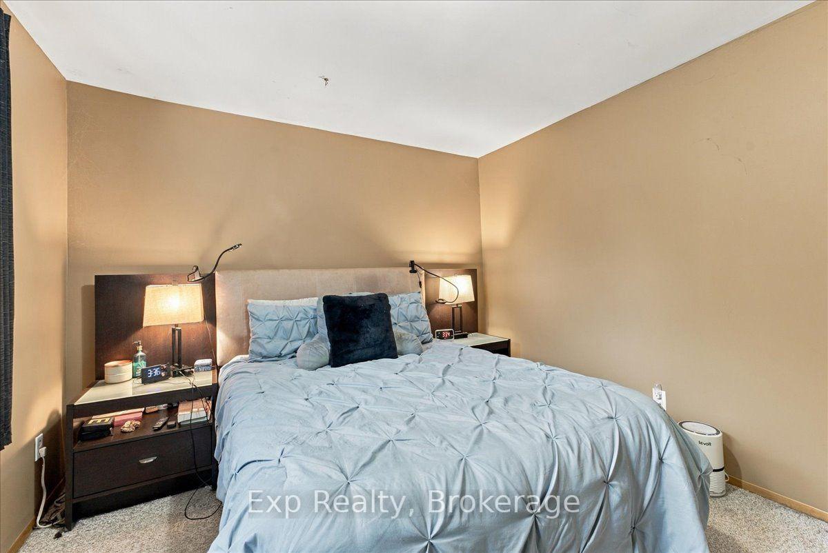 Photo 22 of 804 Sherbrooke Street, Peterborough, Monaghan Ward 2 — HOMEH
