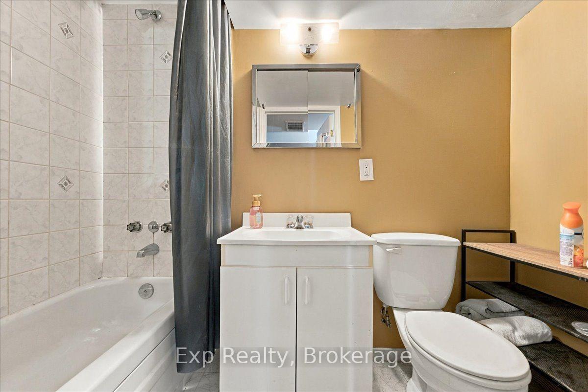 Photo 37 of 804 Sherbrooke Street, Peterborough, Monaghan Ward 2 — HOMEH
