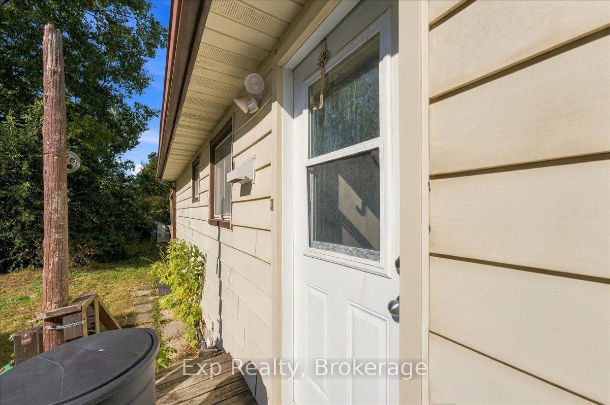 Photo 38 of 804 Sherbrooke Street, Peterborough, Monaghan Ward 2 — HOMEH