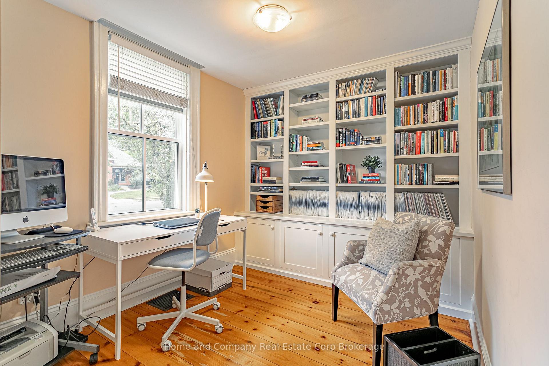 Photo 7 of 105 Centre Street, Stratford — HOMEH