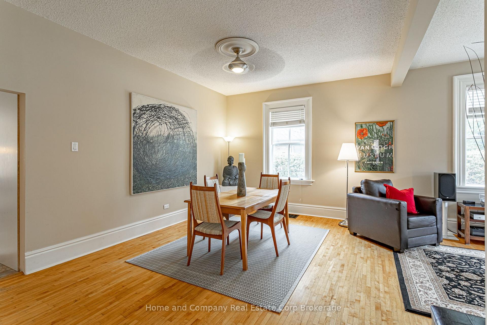 Photo 8 of 105 Centre Street, Stratford — HOMEH