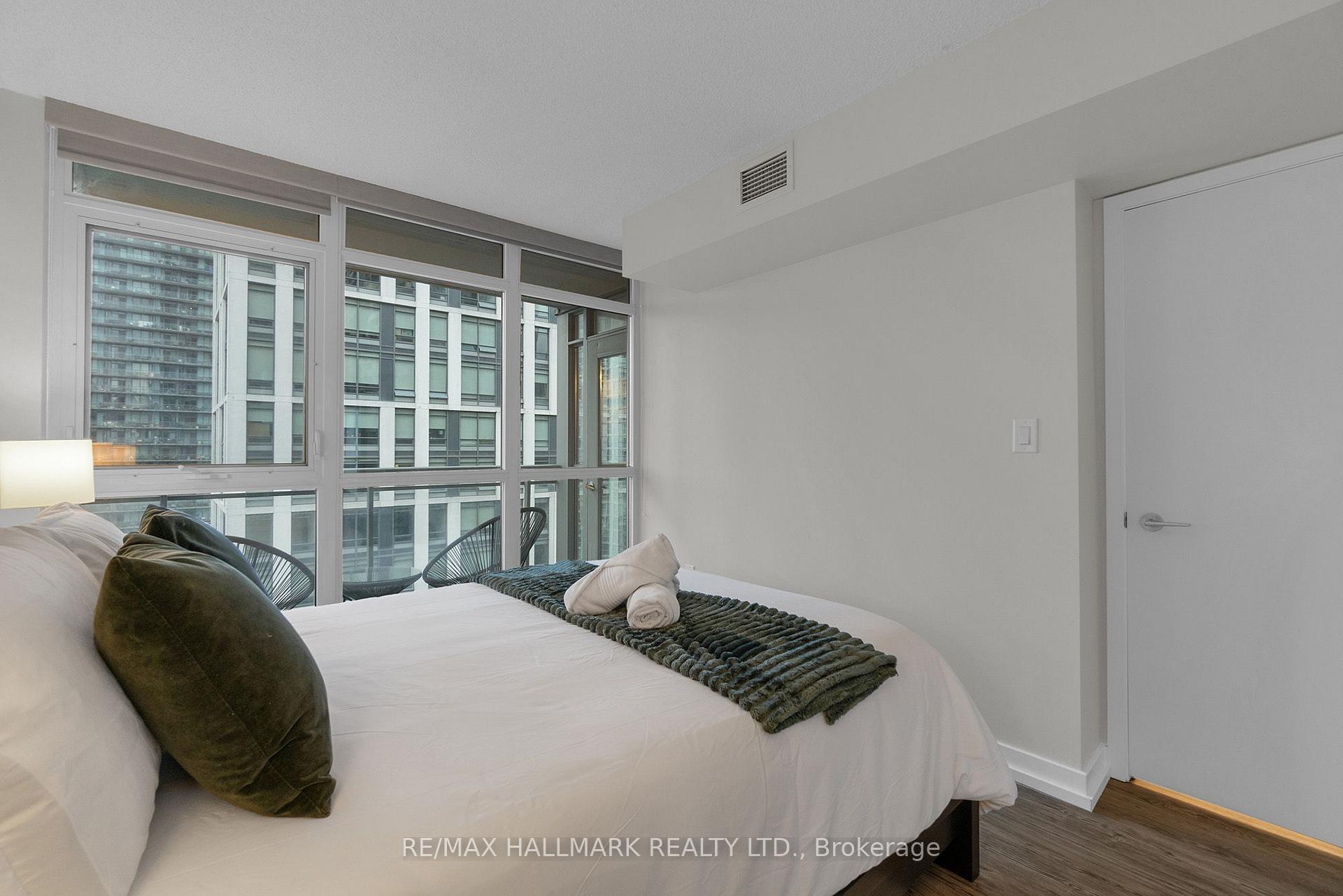 Photo 14 of Unit 1905, 151 Dan Leckie Way, Toronto, Waterfront Communities — HOMEH