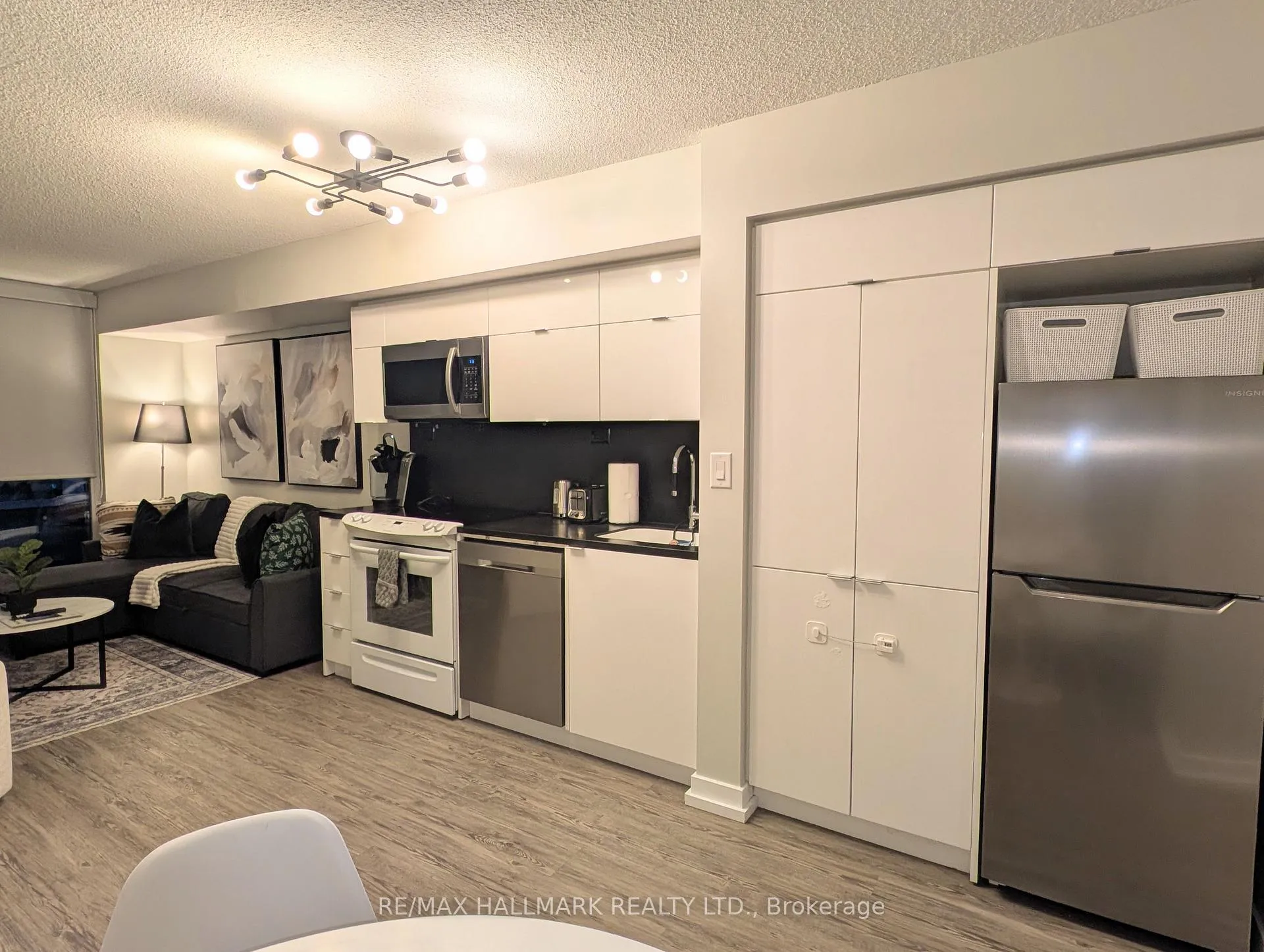 Photo 8 of Unit 1905, 151 Dan Leckie Way, Toronto, Waterfront Communities — HOMEH