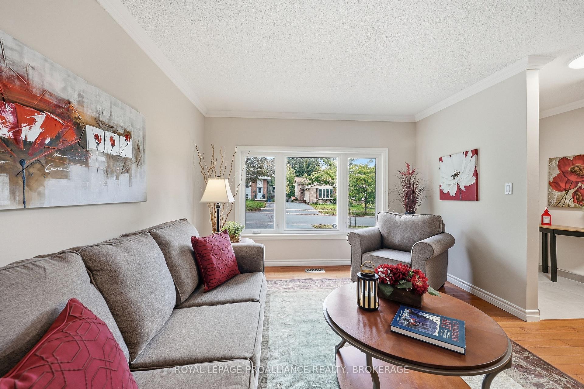 Photo 19 of 55 Folger Street, Kingston, Rideau — HOMEH