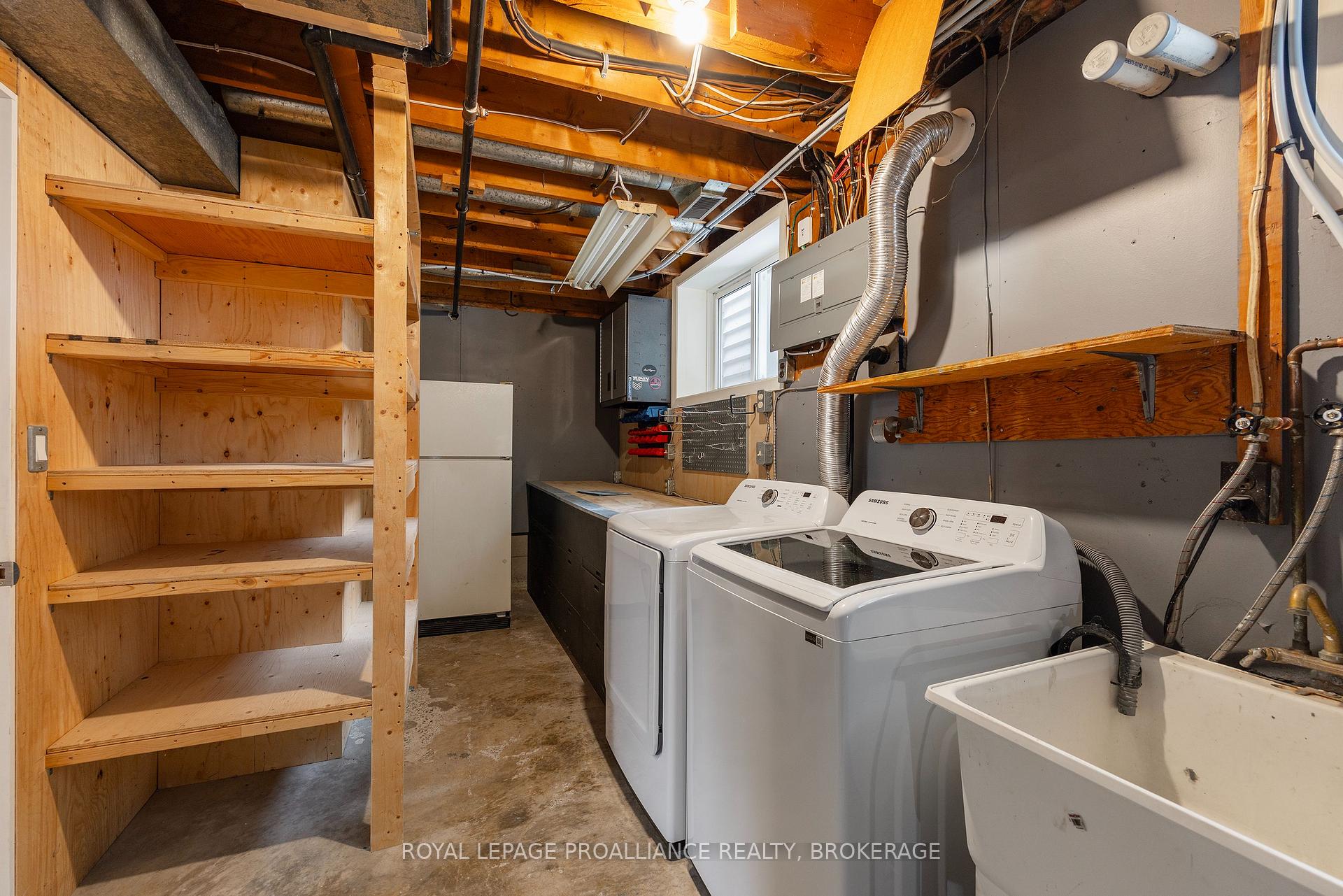 Photo 40 of 55 Folger Street, Kingston, Rideau — HOMEH