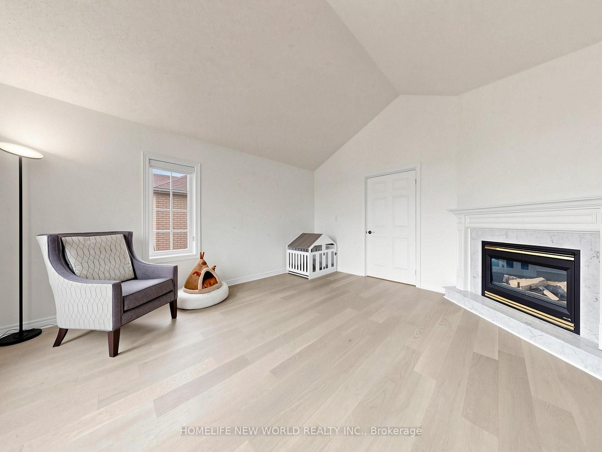 Photo 27 of 7 Monaco Crescent, Richmond Hill, Rouge Woods — HOMEH