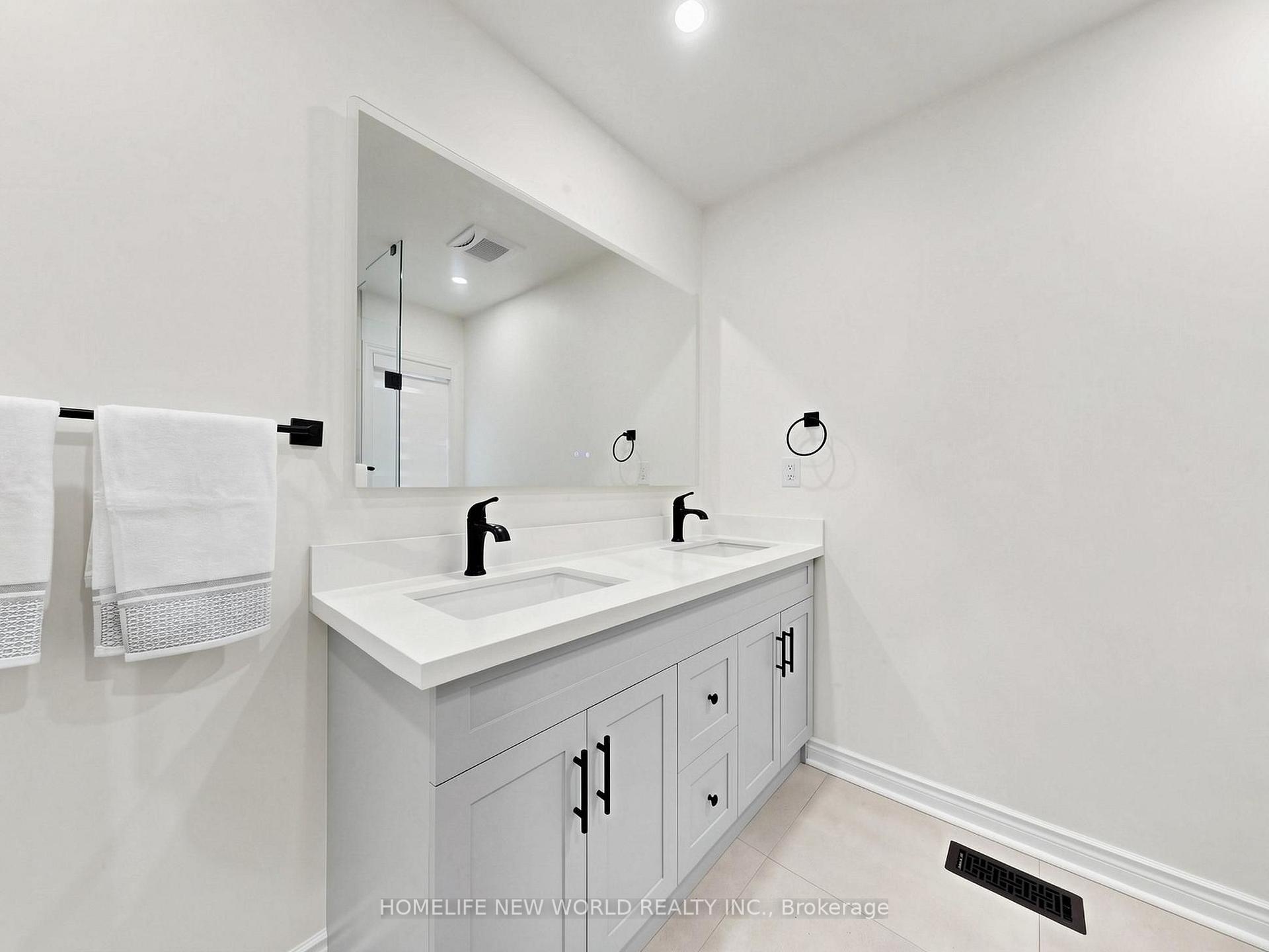Photo 36 of 7 Monaco Crescent, Richmond Hill, Rouge Woods — HOMEH