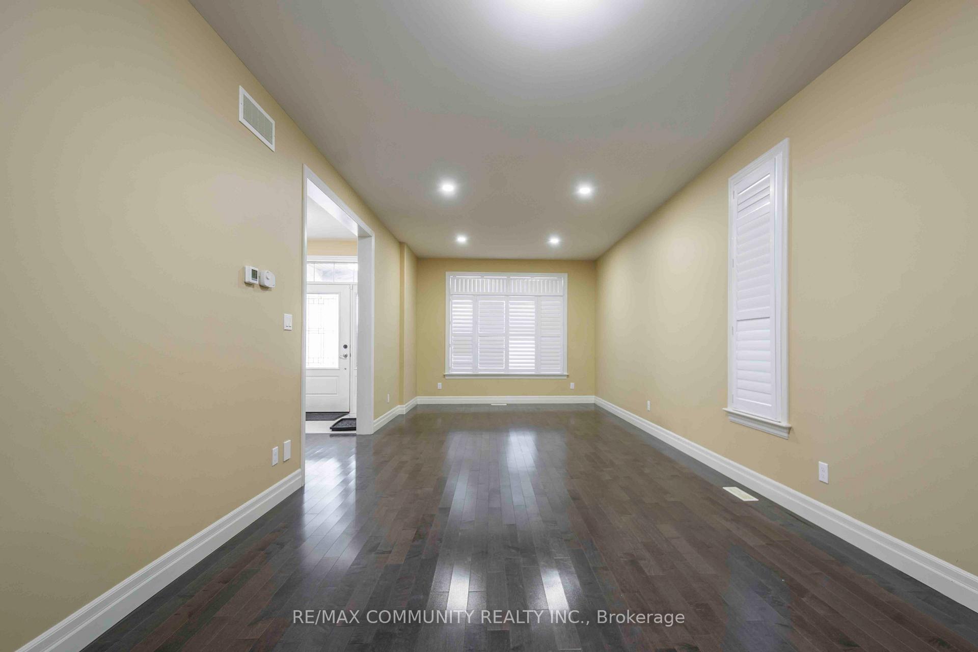 Photo 8 of Unit Main, 19 Bevan Drive, Belleville, Thurlow Ward — HOMEH