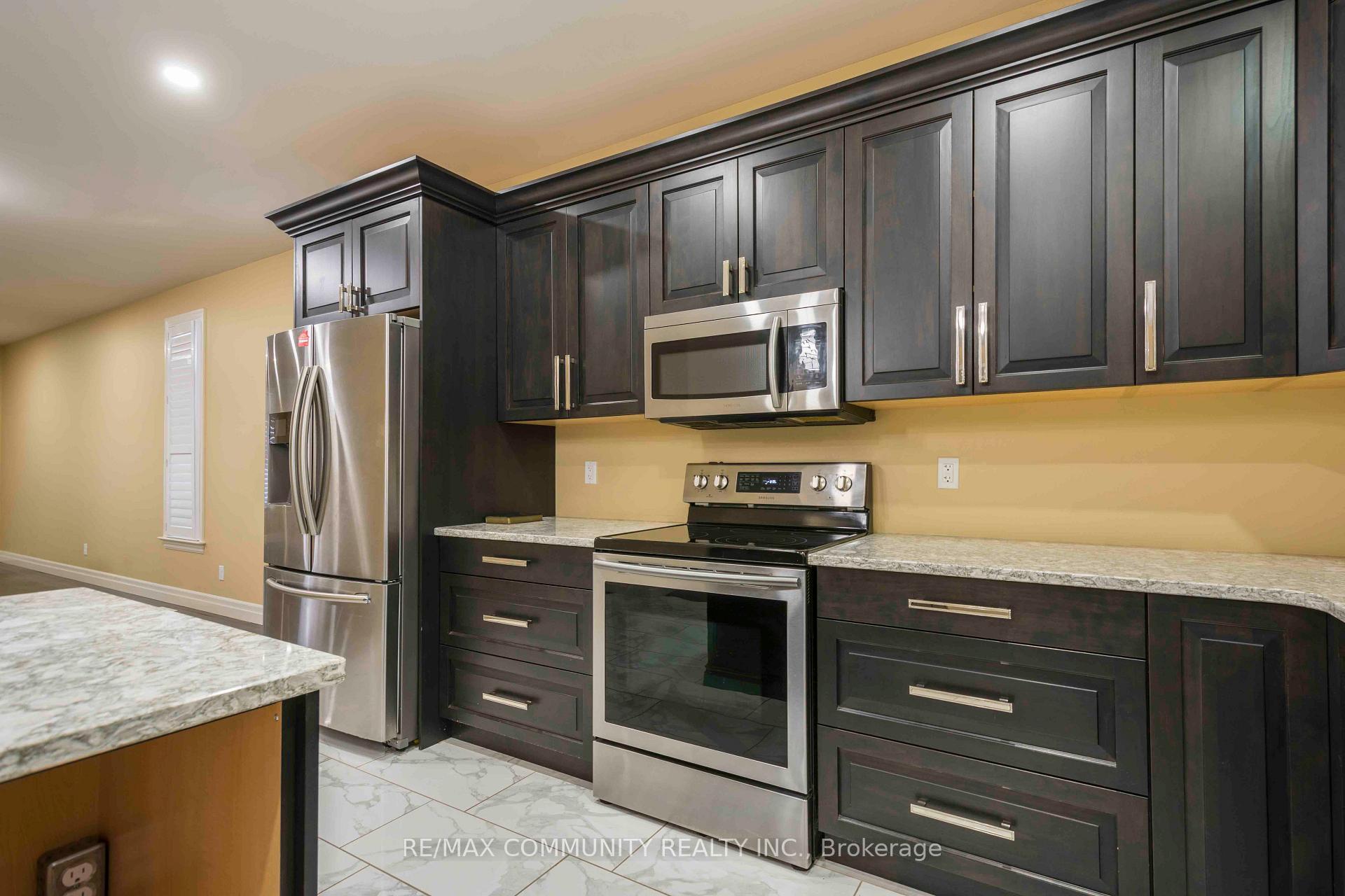 Photo 12 of Unit Main, 19 Bevan Drive, Belleville, Thurlow Ward — HOMEH
