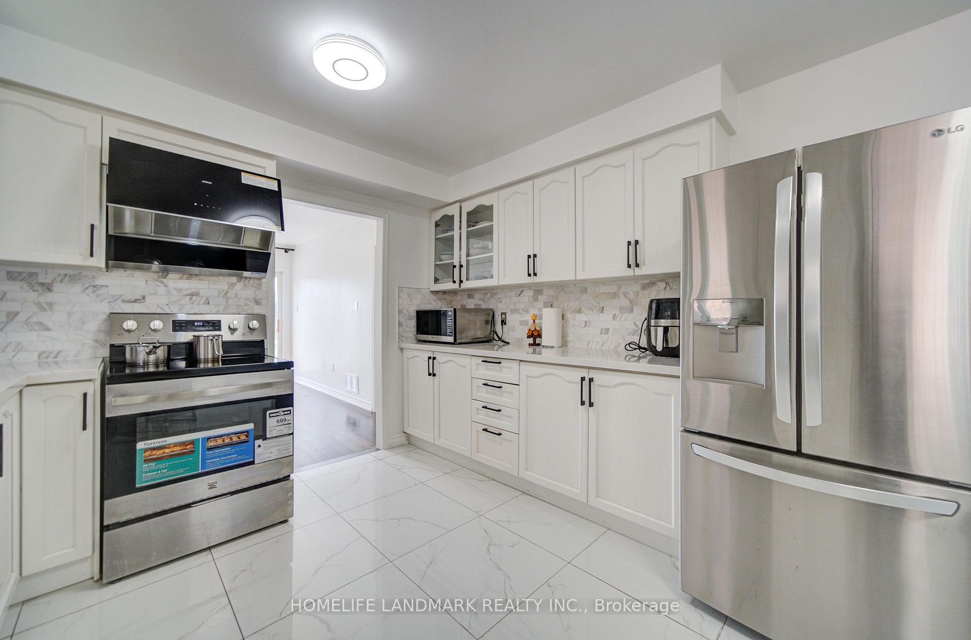 Photo 11 of 65 Shepton Way, Scarborough, Steeles — HOMEH