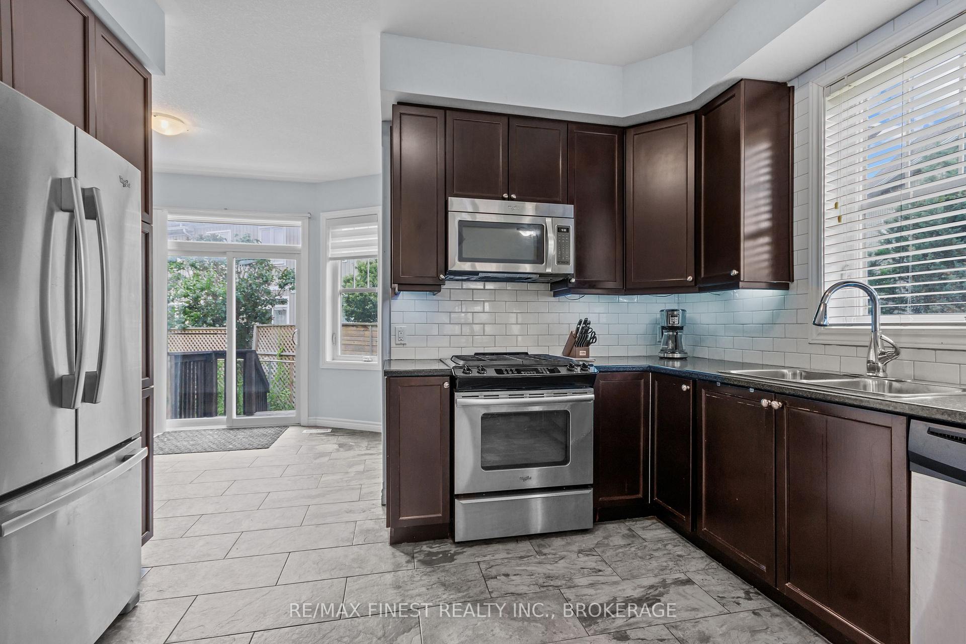 Photo 9 of 893 Ascot Lane, Kingston, Rideau — HOMEH