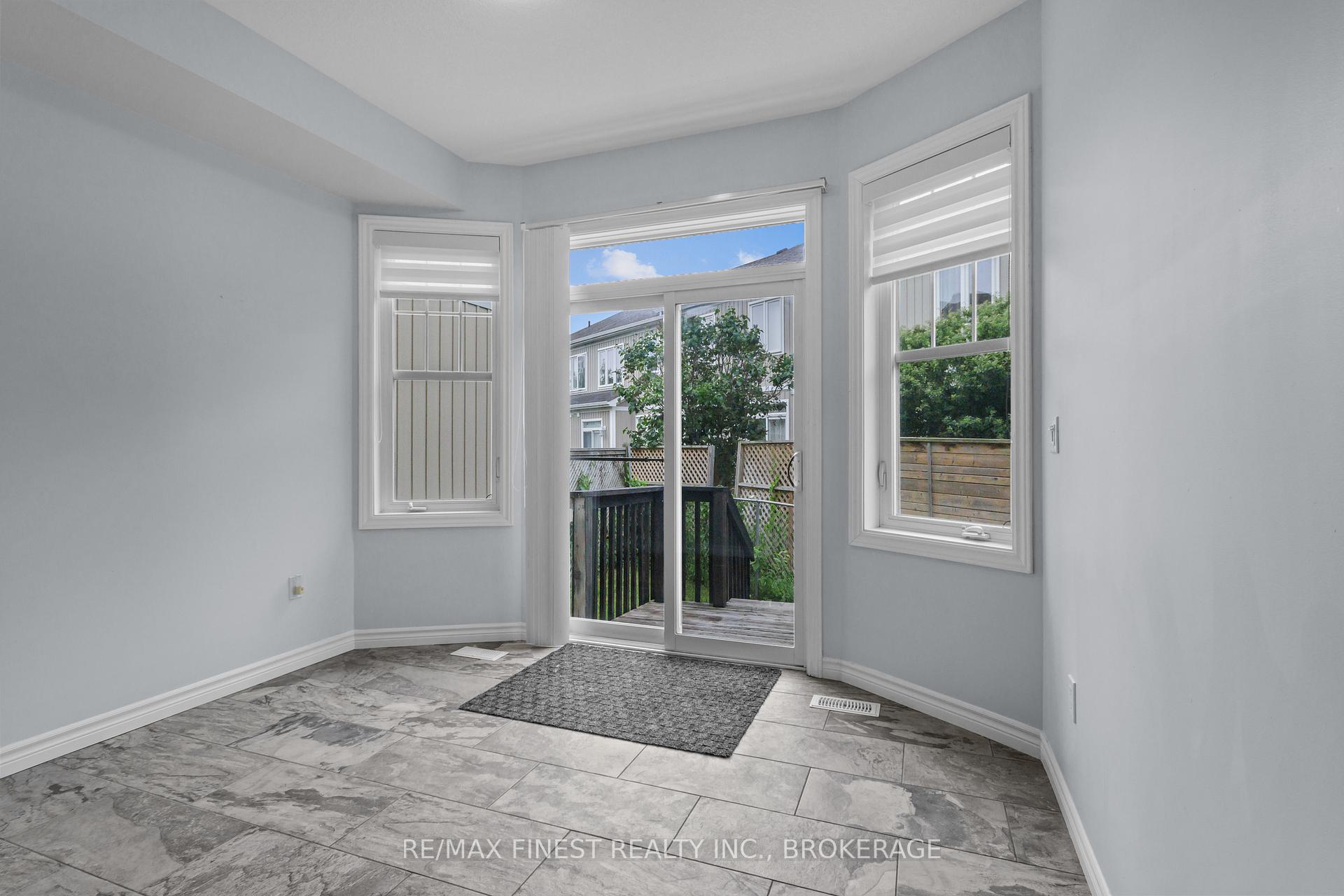 Photo 12 of 893 Ascot Lane, Kingston, Rideau — HOMEH